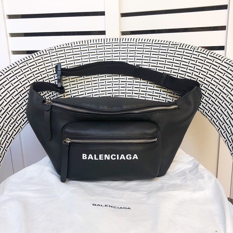 Want it? Super limited edition? Balenciaga Everyday Logo Belt Bag fake leather bap06907 Want it? Super limited edition? Balenciaga Everyday Logo Belt Bag fake leather bap06907
