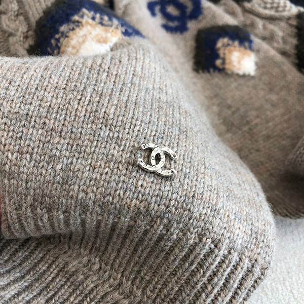 Sold out Chanel replica pullover wool silk multicolor shg74277