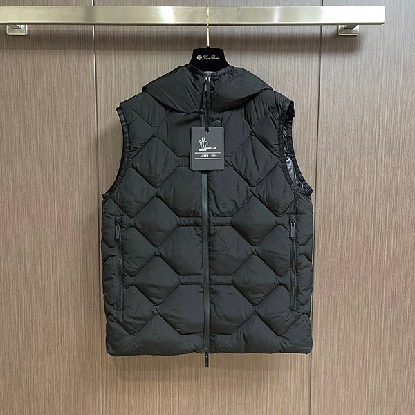 Moncler?Fake down vest for men, stylish mom37993 Moncler?Fake down vest for men, stylish mom37993