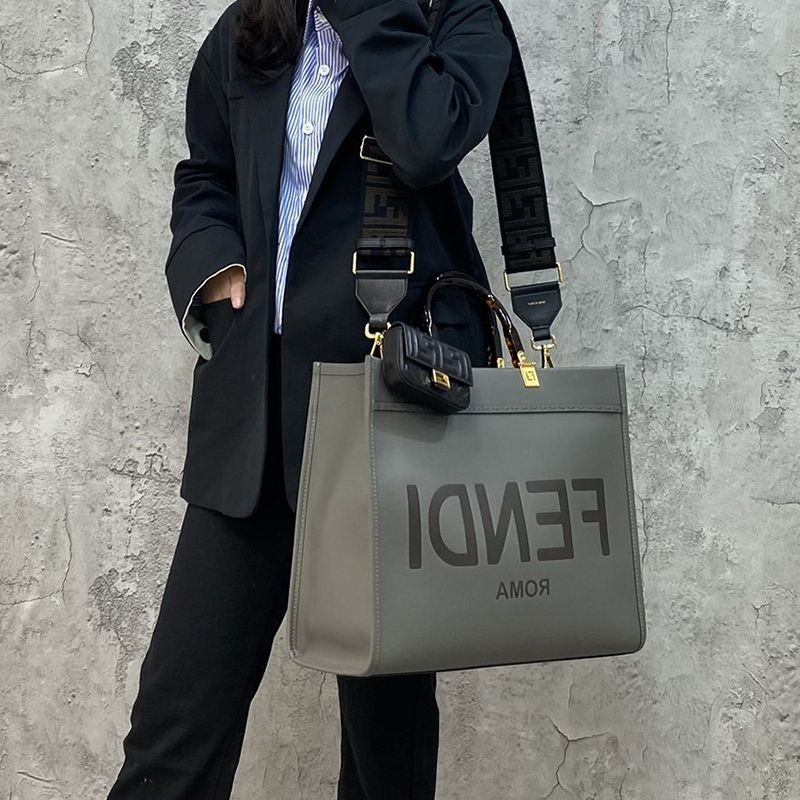 Cute Fendi Sunshine Replica Leather Shopper Bag feu05711