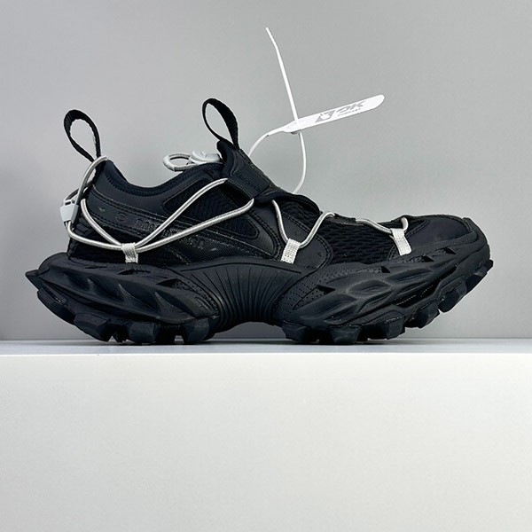 Balenciaga Black Men's Hike Sneakers Replica bap57526