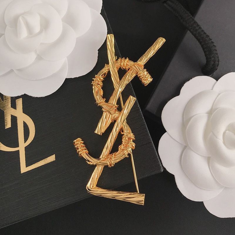 Rapidly growing in popularity [Saint Laurent] Featured in VOGUE! Opium YSL Twist Brooch Replica Sag93253