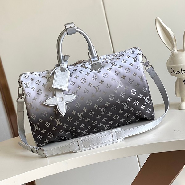 Tracked Louis Vuitton Replica Keepall Bandouliere 45 Bag M12067 Tracked Louis Vuitton Replica Keepall Bandouliere 45 Bag M12067