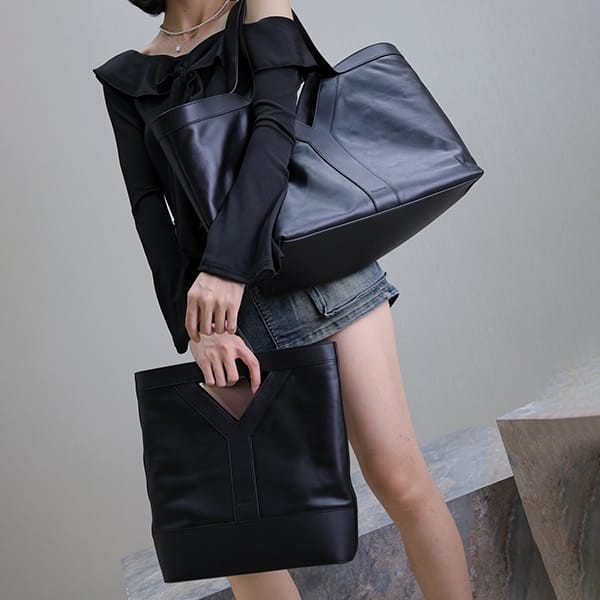 The latest and most fashionable Saint Laurent tote bag replica logo calfskin black Saj58811