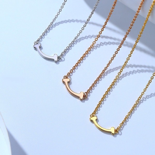 Very popular!! New color Tiffany Smile fake ☆ Smile pendant ☆ Mini Tir69728 Very popular!! New color Tiffany Smile fake ☆ Smile pendant ☆ Mini Tir69728