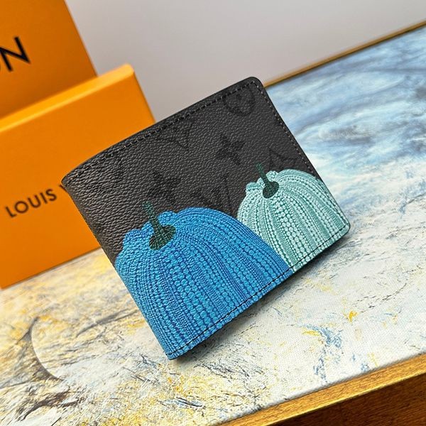 I definitely want this! Yayoi Kusama Louis Vuitton x YK Portefeuille Slender Replica M81967