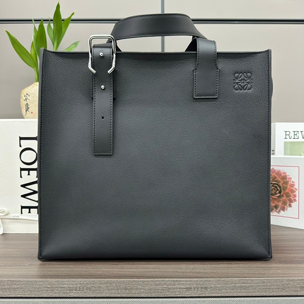 Loewe replica buckle horizontal tote bag loved by many celebrities lot80021