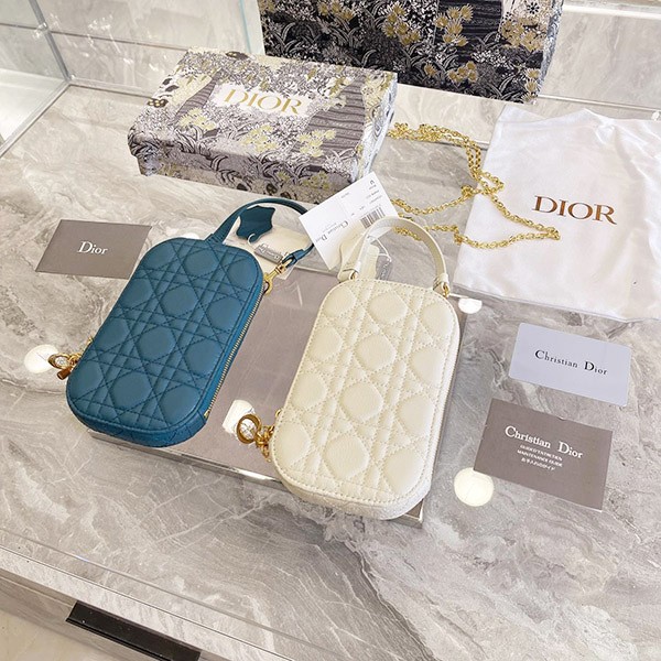 Immediate delivery [Dior] Lady Dior fake phone holder chain bag logo 2 colors S0872ONMJ_M030
