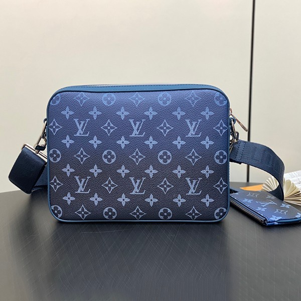 n-grade Recommended Louis Vuitton Trio Messenger Bag Parody M11592