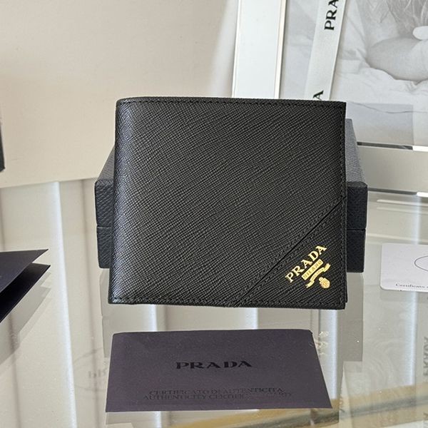 Prada ★ Popular as a gift Saffiano metal logo folding wallet pug17385 Prada ★ Popular as a gift Saffiano metal logo folding wallet pug17385