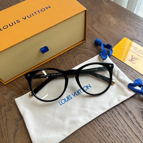 New Arrival》Louis Vuitton Replica Blue Light Blocking Sunglasses vux80377