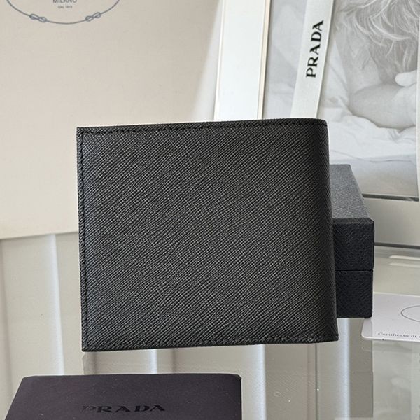 A classy accent for special occasions ☆ Prada ☆ Logo Wallet Copy puz10989