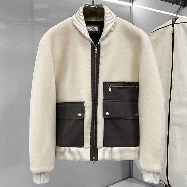 Hermes ert08656 ribbed sleeves and collar, lamb fur jacket with pockets Hermes ert08656 ribbed sleeves and collar, lamb fur jacket with pockets