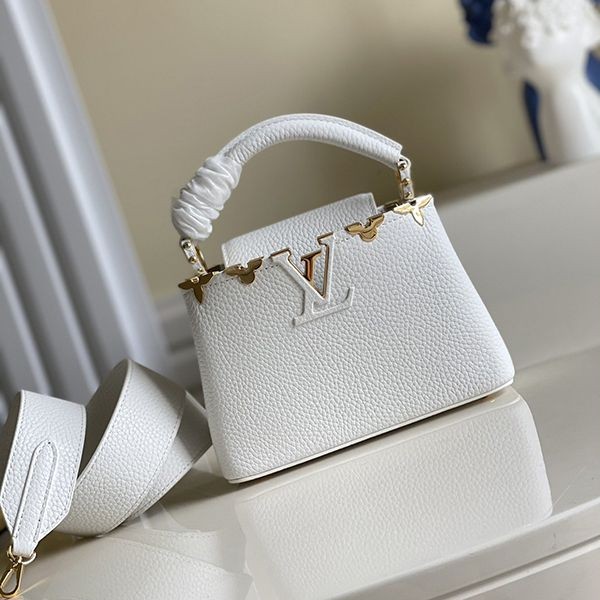 Very popular!! New color Louis Vuitton shoulder bag Capucines replica vuy66095 Very popular!! New color Louis Vuitton shoulder bag Capucines replica vuy66095