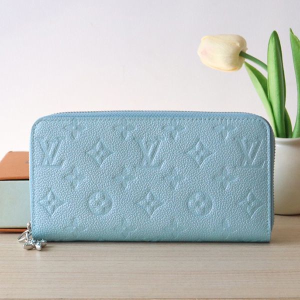 Limited edition charm included? Shiny color long wallet Zippy wallet Replica Louis Vuitton M12680