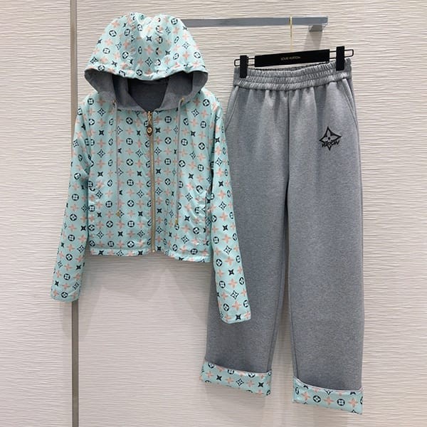 Free shipping Louis Vuitton gradient hoodie replica jacket top and bottom set vuy26887