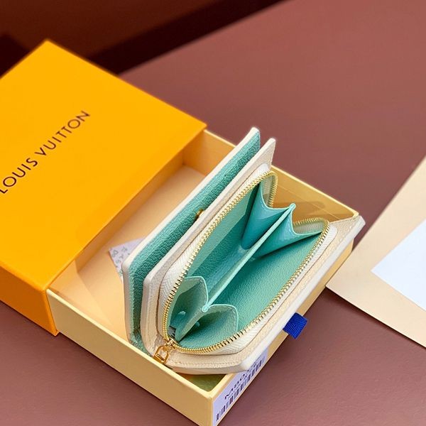 Louis Vuitton Portefeuille Claire Replica Wallet M8237