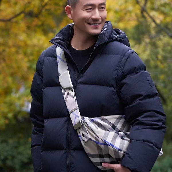Burberry Detachable Sleeve Puffer Jacket Replica Bap59266