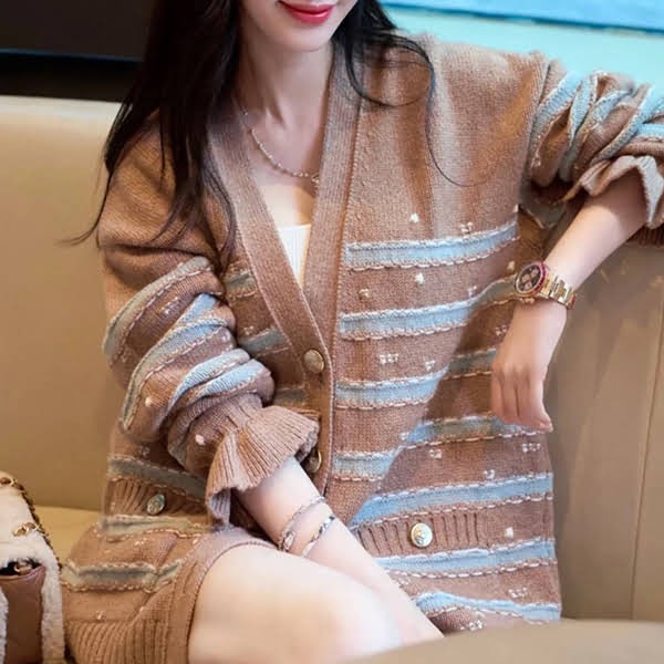 Eye-catching color Chanel sleeve frill knit cardigan parody shu00949