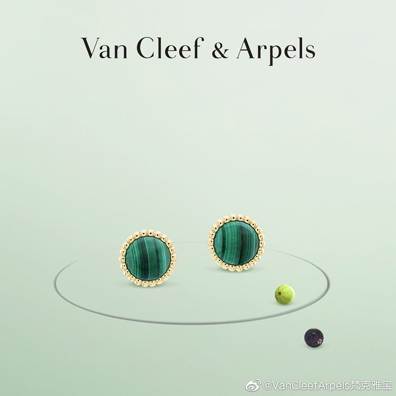 21-22AW [Van Cleef & Arpels] Earrings Gold Gift Copy VCARP4DS00