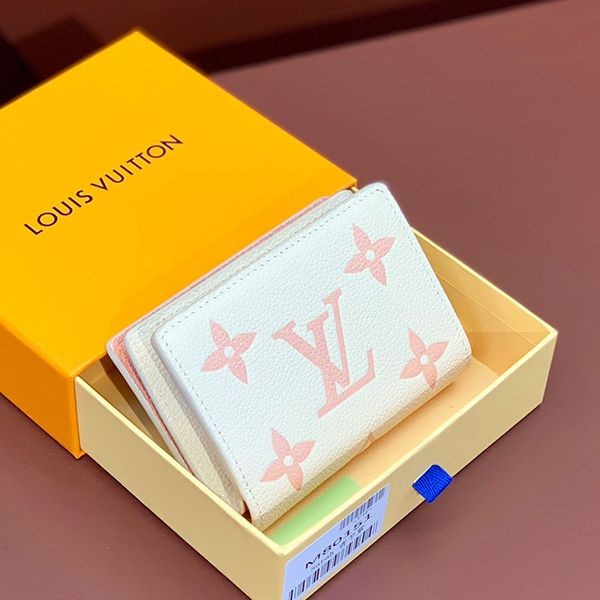 Louis Vuitton Portefeuille Claire Wallet Replica - Attracts a lot of attention! M8192