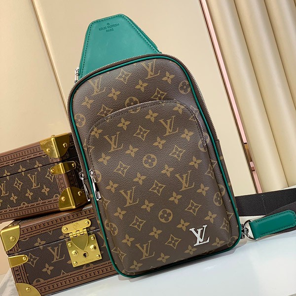 [Very popular among men] Louis Vuitton Avenue Sling Bag Replica M12734