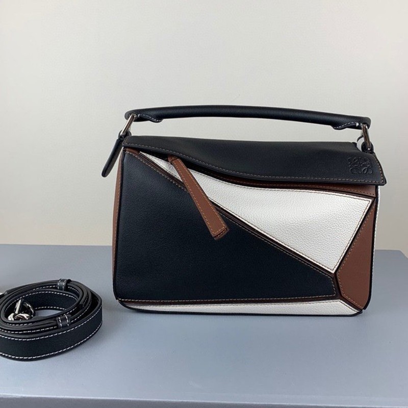 Very popular!! New color Loewe Puzzle Bag Replica Tricolor Shoulder Bag Lor52684