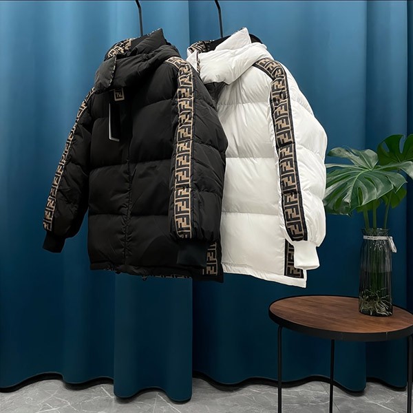 Immediate delivery Fendi FF logo reversible down jacket copy 2 colors feh64854 Immediate delivery Fendi FF logo reversible down jacket copy 2 colors feh64854