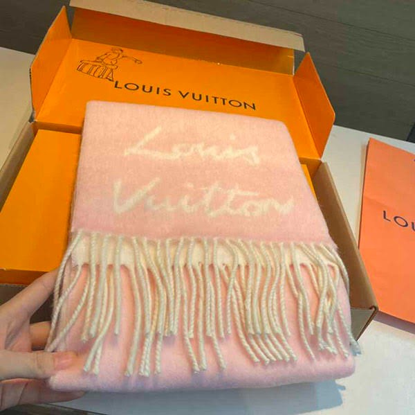 n grade recommended louis vuitton scarf copy fluffy glam vuq15190