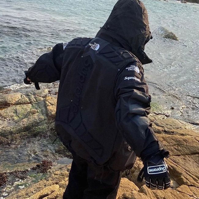 Supreme North Face Steep Tech Apogee Jacket Shq65895