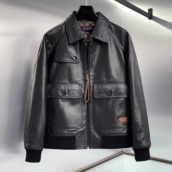 Very popular! Louis Vuitton Calfskin Bomber Jacket Replica Black 1AFUDU Very popular! Louis Vuitton Calfskin Bomber Jacket Replica Black 1AFUDU
