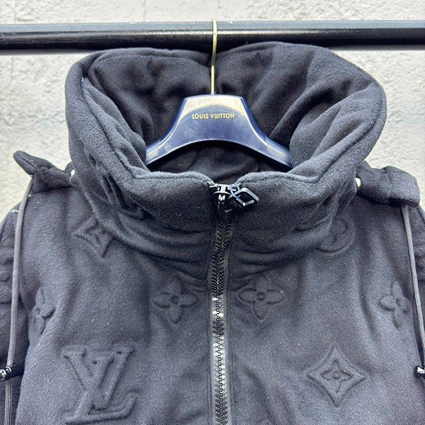 Very popular ☆ Louis Vuitton copy ☆ Monogram Boyhood puffer jacket vug51832