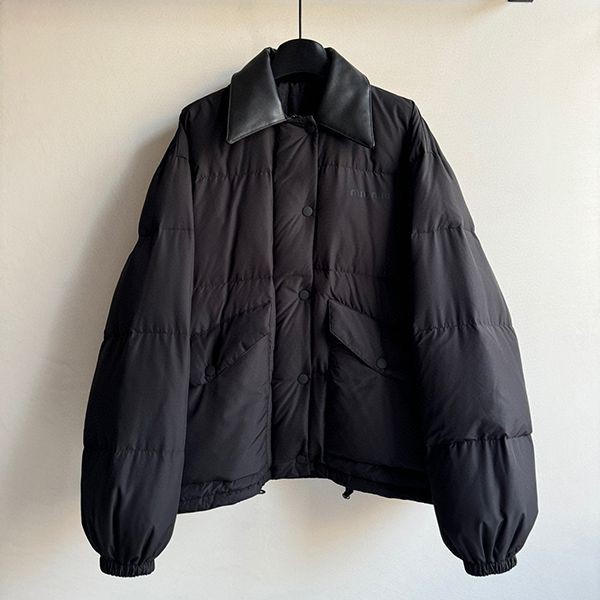 A stylish masterpiece: Miu Miu cropped down jacket replica mym48491