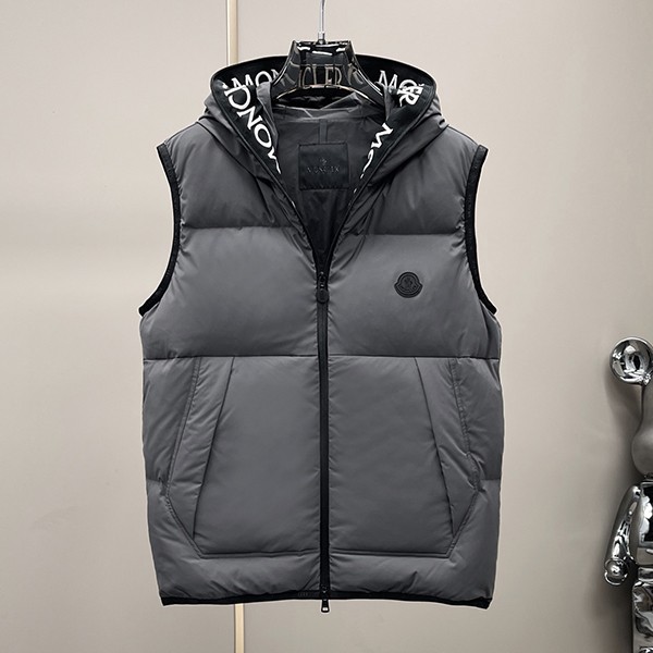 The Battle for Moncler Replica Down Vest, Gilet, Down Jacket, 2 Colors mob05820 The Battle for Moncler Replica Down Vest, Gilet, Down Jacket, 2 Colors mob05820