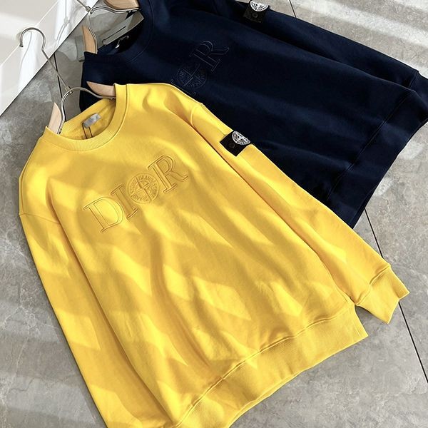 Popular collaboration ◆ Dior AND Stone Island fake sweatshirt 493J640A0531 Popular collaboration ◆ Dior AND Stone Island fake sweatshirt 493J640A0531