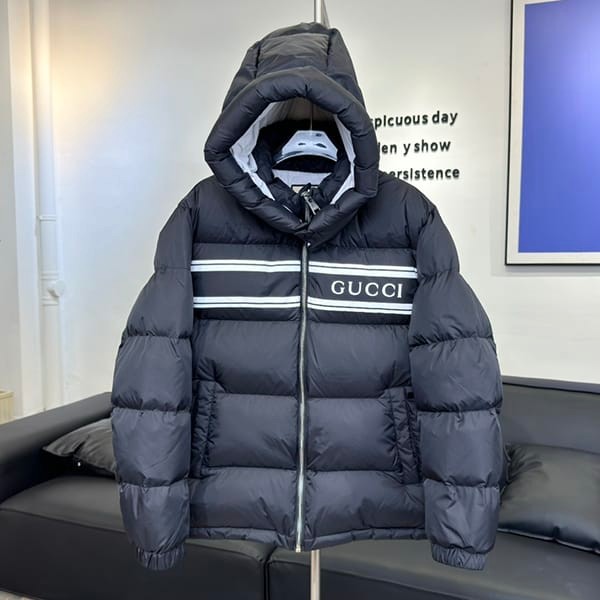 Express delivery Gucci replica nylon puffer jacket guu48656 Express delivery Gucci replica nylon puffer jacket guu48656