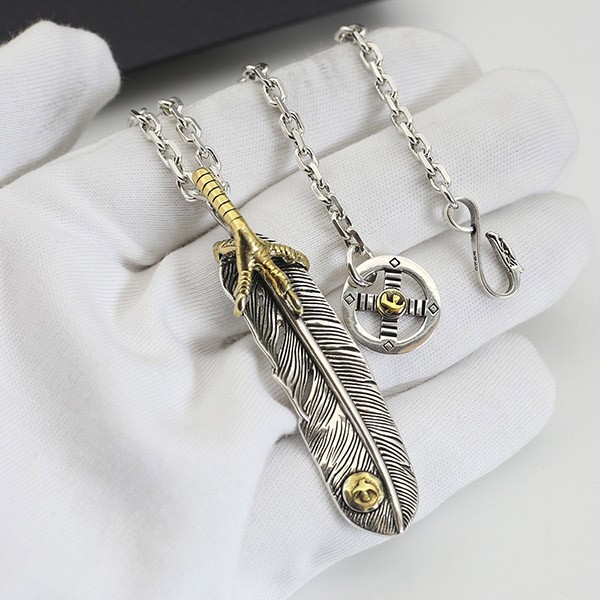 Immediate delivery Goro's Monte Carlo replica silver 925 gold claw feather necklace, eagle metal silver feather necklace free shipping goi36987