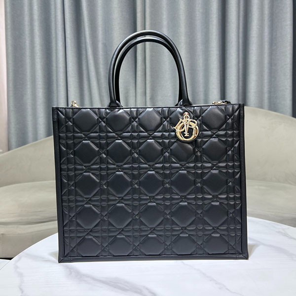 Dior Book Tote Replica Bag Leather Large? M1323OWHP Dior Book Tote Replica Bag Leather Large? M1323OWHP