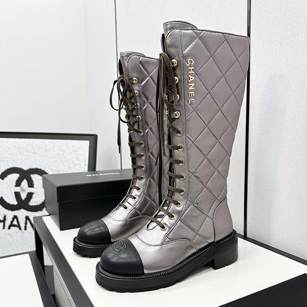 Rare Chanel Logo Combat Boots Replica shk93315 Rare Chanel Logo Combat Boots Replica shk93315
