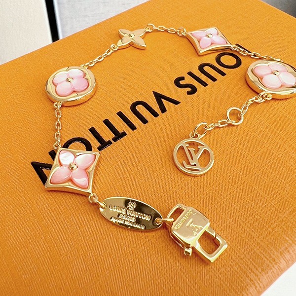 Louis Vuitton Replica Bracelet 4 Motif Blossom BB q95596 Louis Vuitton Replica Bracelet 4 Motif Blossom BB q95596