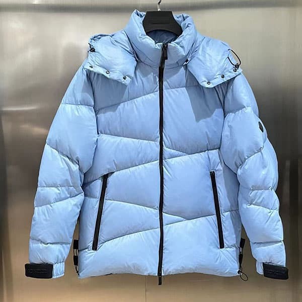 High Quality Moncler Short Down Jacket Imitation Powder Blue moz66712 High Quality Moncler Short Down Jacket Imitation Powder Blue moz66712
