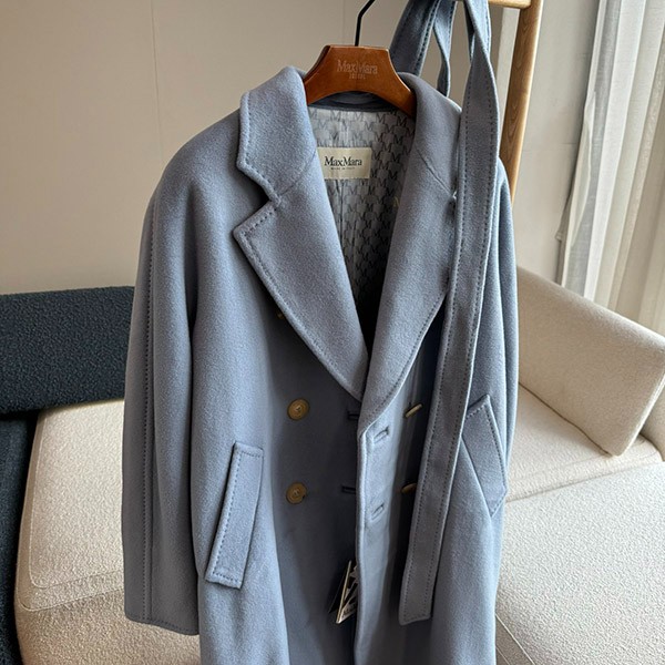 Max Mara MADAME 101801 replica belted wool and cashmere coat maa08548