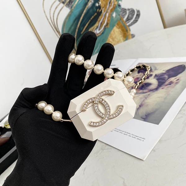 CHANEL AIRPODS PRO CASE COPY Earphone case Necklace Metal Resin Artificial pearl she19987 CHANEL AIRPODS PRO CASE COPY Earphone case Necklace Metal Resin Artificial pearl she19987