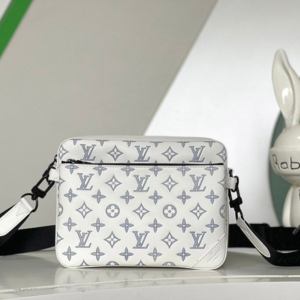 Louis Vuitton Trio Messenger Shoulder Fake M24754