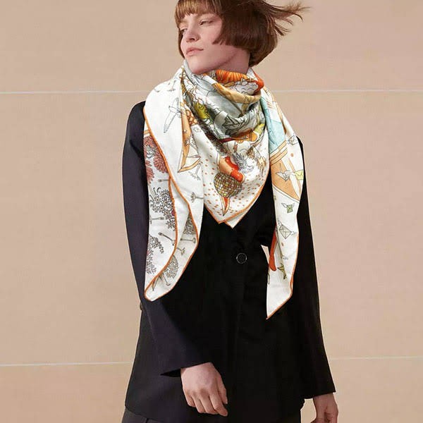 Secured Hermes Grade N Carre 135 Summer Stripe Shawl ero82703 Secured Hermes Grade N Carre 135 Summer Stripe Shawl ero82703