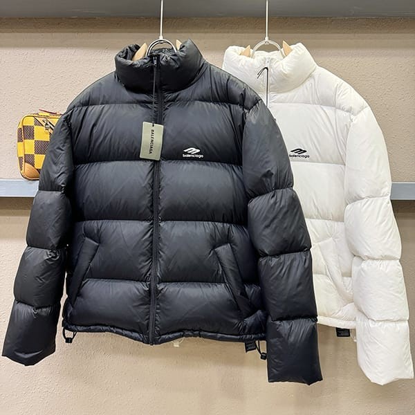 Hard to find Balenciaga 3B SPORTS ICON SKI down jacket in 2 colors bab88470