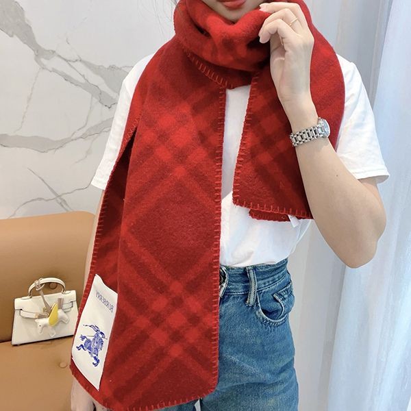 Perfect as a gift [Burberry] Check wool scarf Replica Red Burberry Bab75635