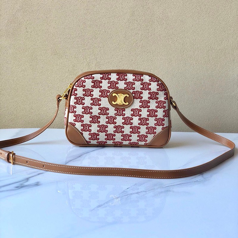 Love at first sight? ☆ Celine shoulder bag copy camera bag with Triomphe embroidery 194332CS81 Love at first sight? ☆ Celine shoulder bag copy camera bag with Triomphe embroidery 194332CS81