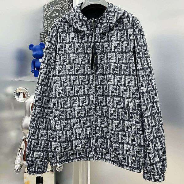 [Fendi] Windbreaker, copy nylon, FF logo, reversible, FAA928AR