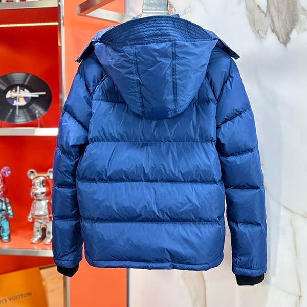 Hard to find Prada Re-Nylon down jacket replica pup97328